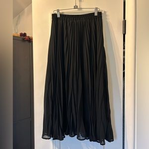 A New Day Pleated Maxi Skirt in Black sz XS